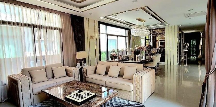 Chalet de 5 dormitorios en Bangkok, Tailandia № 134005
