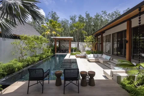 Casa de 3 dormitorios en Layan Beach, Tailandia № 144367 - foto 2