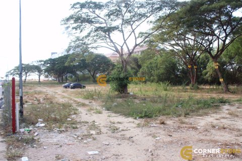 Terreno en Jomtien Beach, Pattaya, Tailandia № 26772 - foto 12