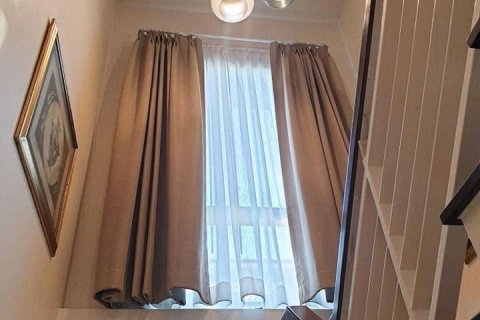 Casa de 4 dormitorios en Bang Kapi, Bangkok, Tailandia № 47702 - foto 6