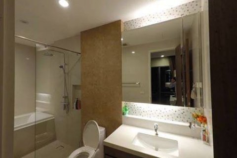 Condominio de 2 dormitorios en Bangkok, Tailandia № 66745 - foto 7