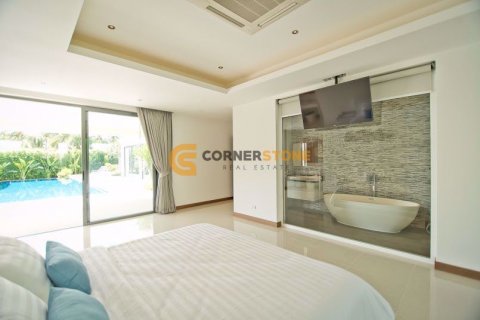 Estudio en Pattaya, Tailandia № 26418 - foto 16