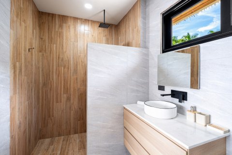 Casa de 4 dormitorios en Ko Samui, Tailandia № 65552 - foto 20