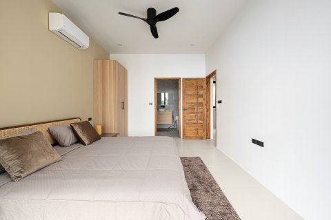 Casa de 4 dormitorios en Ko Samui, Tailandia № 65552 - foto 18