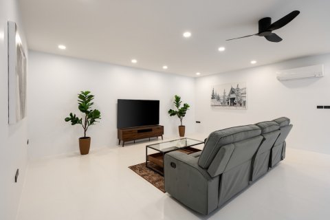 Casa de 4 dormitorios en Ko Samui, Tailandia № 65552 - foto 13