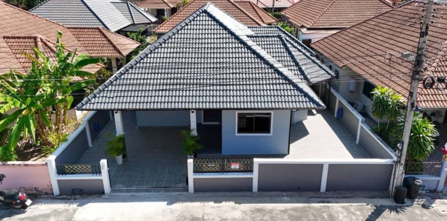 Casa de 3 dormitorios en Pattaya, Tailandia № 157826