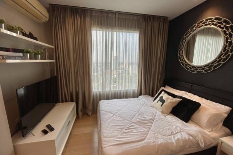 Condominio de 2 dormitorios en Khlong Toei, Bangkok, Tailandia № 157820 - foto 10