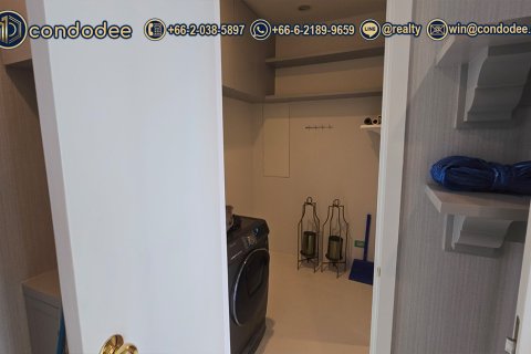 Condo in Watthana, Bangkok, Thailand, 2 bedrooms № 201240 - photo 14