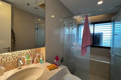 Condo à Watthana, Bangkok, Thaïlande, 2 chambres № 201239 - photo 3