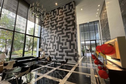 Estudio en el condominio en Khlong Toei, Bangkok, Tailandia № 156049 - foto 12