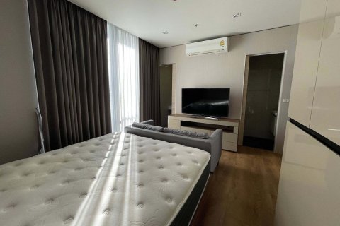 Estudio en el condominio en Khlong Toei, Bangkok, Tailandia № 156049 - foto 3