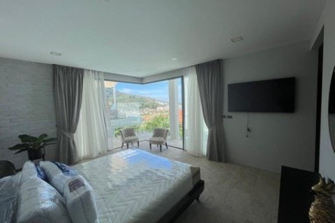 House in Kamala, Thailand 6 bedrooms № 3376 - photo 10
