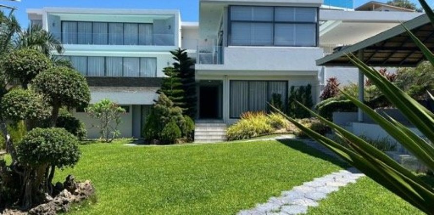 House in Kamala, Thailand 6 bedrooms № 3376