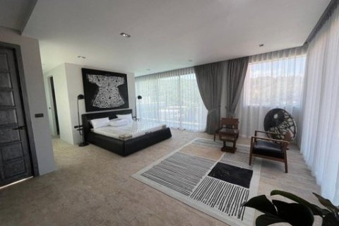House in Kamala, Thailand 6 bedrooms № 3376 - photo 15