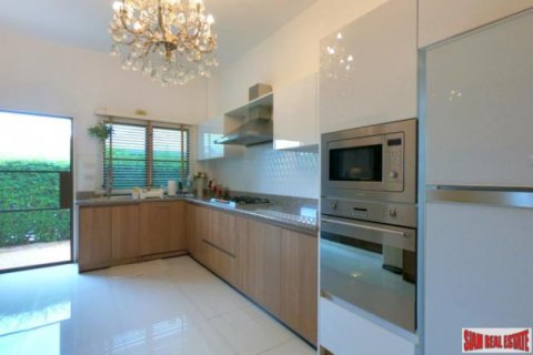 Chalet de 3 dormitorios en Chiang Mai, Tailandia № 203269 - foto 5