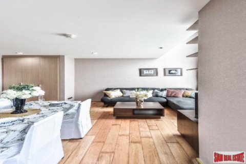 Apartamento de 2 dormitorios en Thonburi, Bangkok, Tailandia № 203272 - foto 5