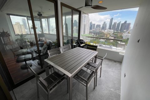 Condominio de 3 dormitorios en Bangkok, Tailandia № 157478 - foto 3