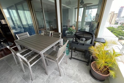 Condominio de 3 dormitorios en Bangkok, Tailandia № 157478 - foto 2