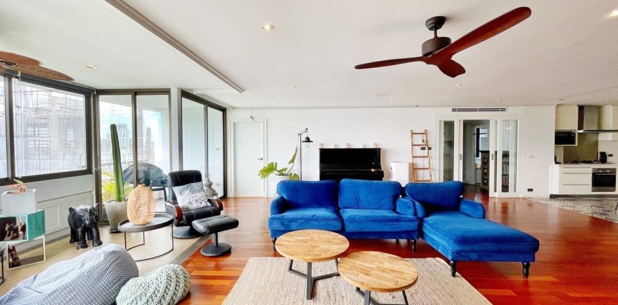 Condominio de 3 dormitorios en Bangkok, Tailandia № 157478