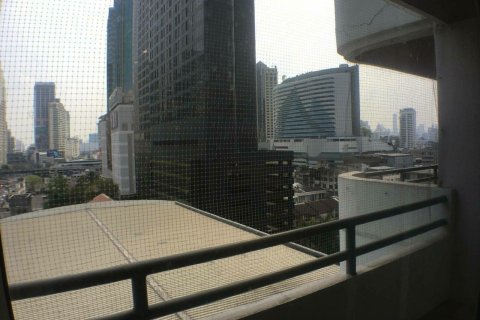 Condominio de 3 dormitorios en Bangkok, Tailandia № 157479 - foto 3