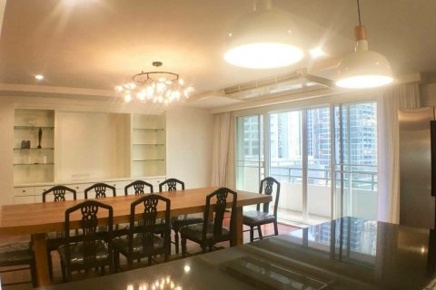 Condominio de 3 dormitorios en Bangkok, Tailandia № 157479 - foto 7