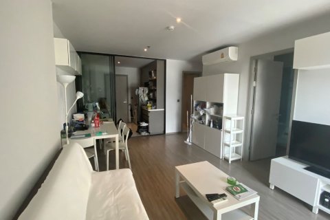 Condo à Watthana, Bangkok, Thaïlande, 2 chambres  № 201144 - photo 6