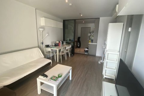 Condo à Watthana, Bangkok, Thaïlande, 2 chambres  № 201144 - photo 7