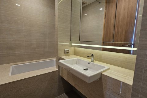 Condominio de 1 dormitorio en Watthana, Bangkok, Tailandia № 201141 - foto 4