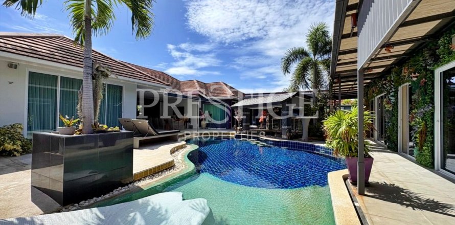 Maison à Pattaya, Thaïlande 5 chambres № 233236