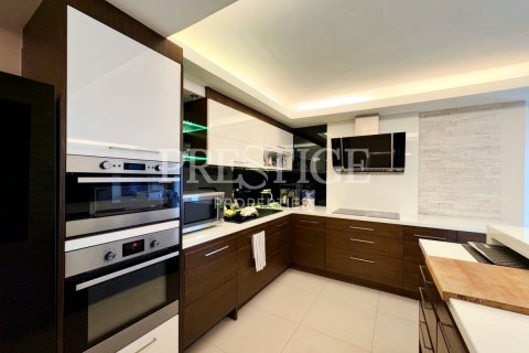 Condominio de 4 dormitorios en Pattaya, Tailandia № 233238 - foto 11