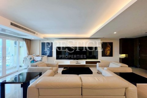 Condominio de 4 dormitorios en Pattaya, Tailandia № 233238 - foto 4