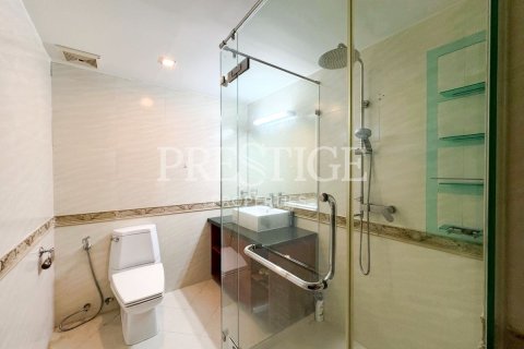 Condominio de 4 dormitorios en Pattaya, Tailandia № 233238 - foto 16