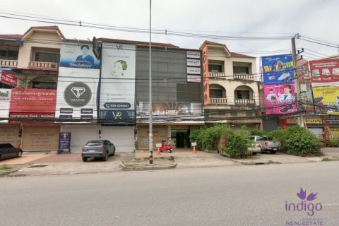 Local comercial 640 m2 en Chiang Mai, Tailandia № 162617