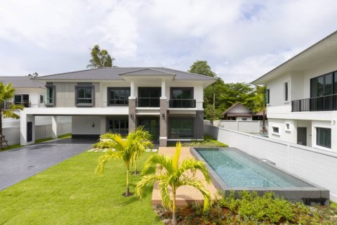 Villa in Surat Thani, Thailand 4 Schlafzimmer № 163865