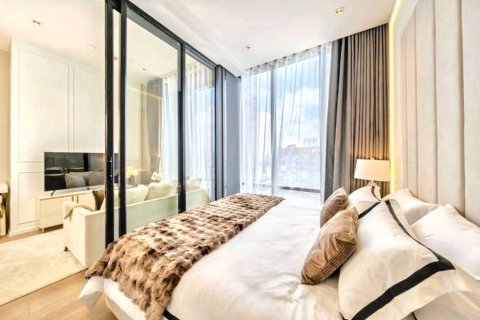 Condominio de 1 dormitorio en Bangkok, Tailandia № 163862 - foto 3