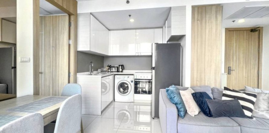 Condominio de 2 dormitorios en Pattaya, Tailandia № 163861