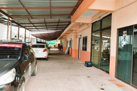Local comercial 252 m2 en Chiang Rai, Tailandia № 146982 - foto 2