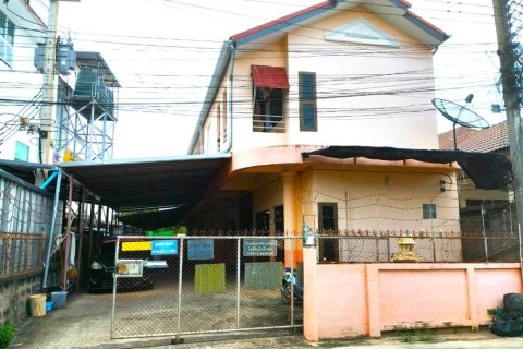 Local comercial 252 m2 en Chiang Rai, Tailandia № 146982