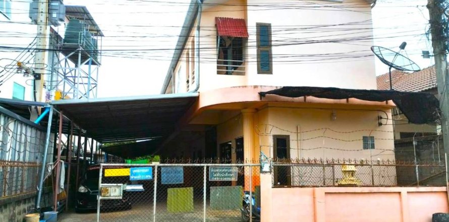 Local comercial 252 m2 en Chiang Rai, Tailandia № 146982