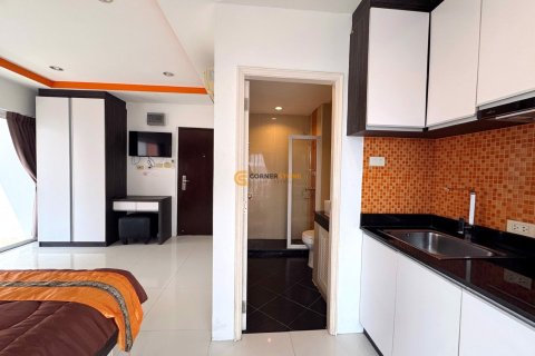 Condominio de 1 dormitorio en Jomtien Beach, Pattaya, Tailandia № 204872 - foto 3