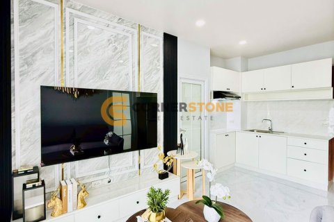 Estudio en el condominio en Pattaya, Tailandia № 204873 - foto 2