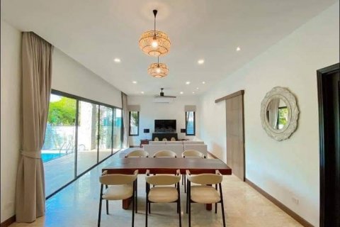 Chalet de 2 dormitorios en Phuket, Tailandia № 138810 - foto 2