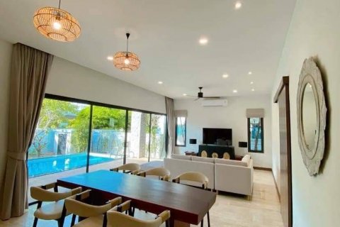 Chalet de 2 dormitorios en Phuket, Tailandia № 138810 - foto 11