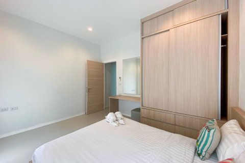 Chalet de 3 dormitorios en Hua Hin, Tailandia № 168561 - foto 29