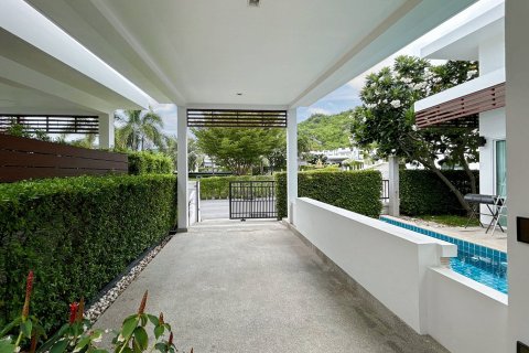 Chalet de 2 dormitorios en Hua Hin, Tailandia № 168563 - foto 10