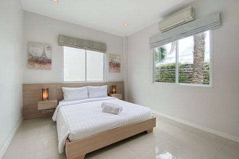 Chalet de 2 dormitorios en Hua Hin, Tailandia № 168563 - foto 21