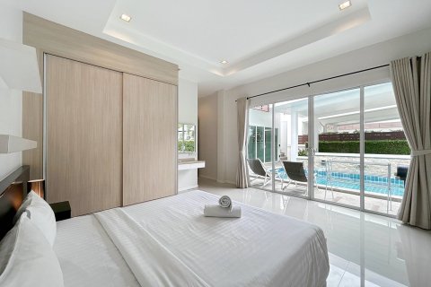 Chalet de 2 dormitorios en Hua Hin, Tailandia № 168563 - foto 29