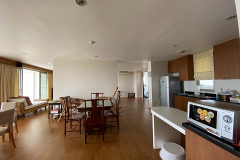 Condominio de 4 dormitorios en Hua Hin, Tailandia № 168564 - foto 13
