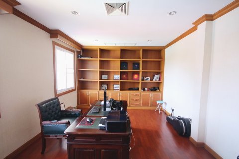 Villa in Cha-am, Thailand 7 Schlafzimmer № 168567 - Foto 16