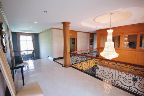 Villa in Cha-am, Thailand 7 Schlafzimmer № 168567 - Foto 12